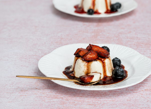 Vanilla Bean Panna Cotta with Caramelised Balsamic Strawberries